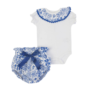 fs baby romper en luierbroekje wit met blauw voorkant