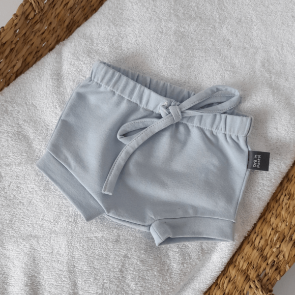 Pril in Pastel handgemaakte baby korte broek lichtblauw