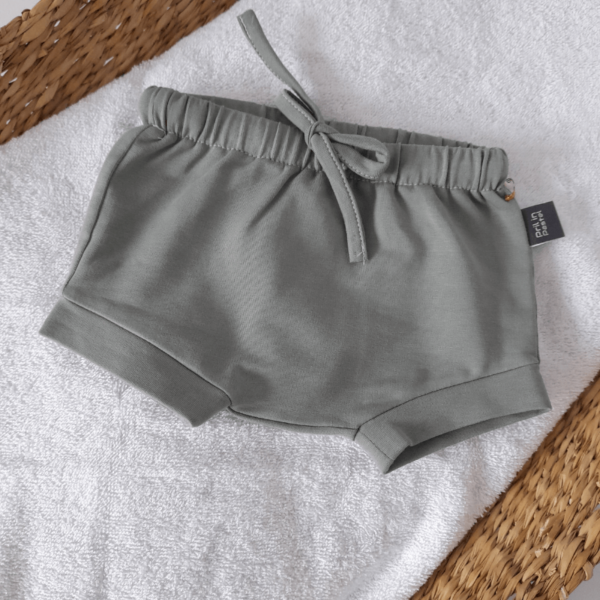Pril in Pastel handgemaakte baby korte broek groen sfeer
