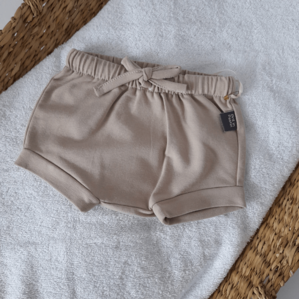Pril in Pastel handgemaakte baby korte broek zand sfeer