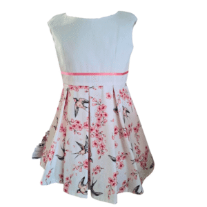 feestjurk bloemen en zwaluw